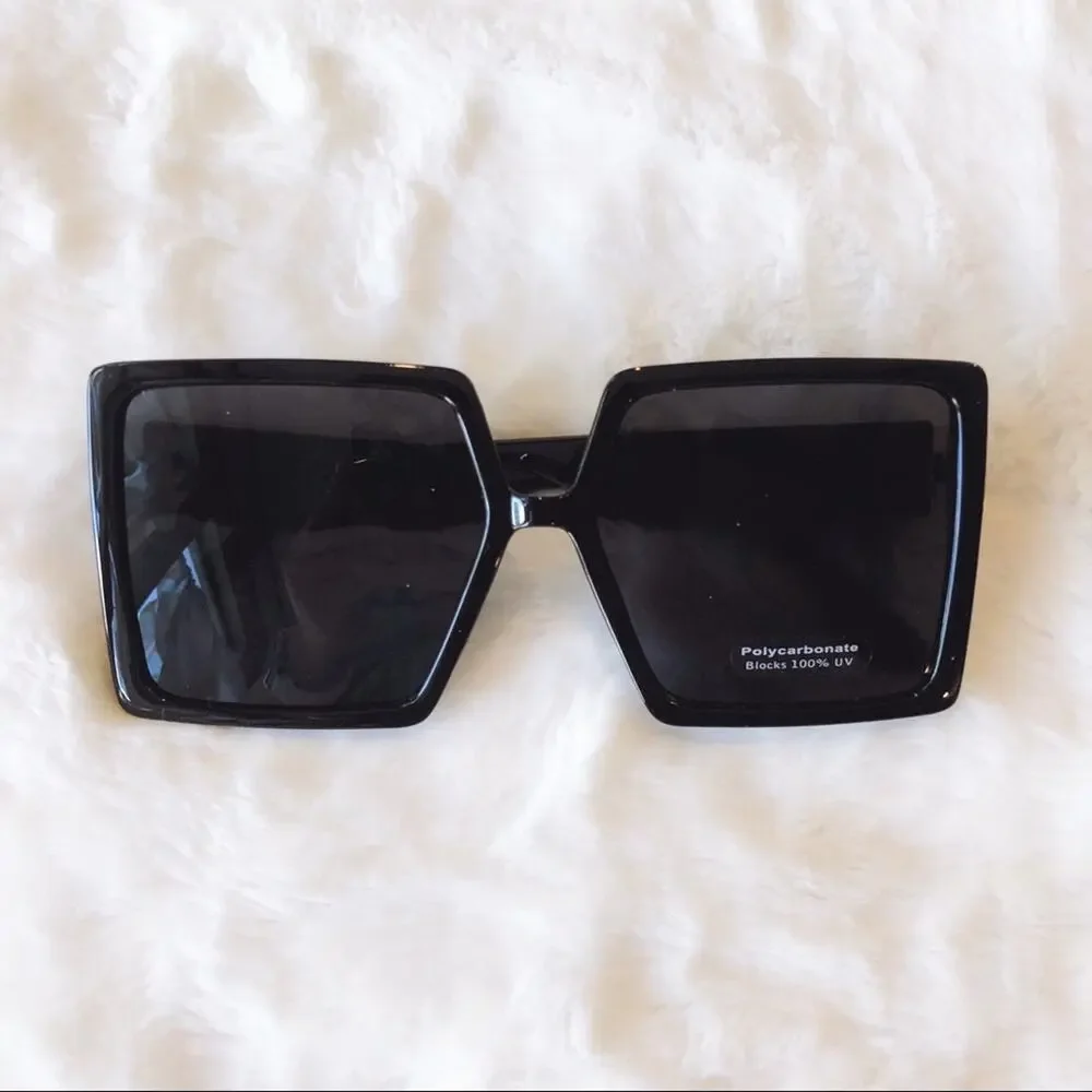 Molly Black Oversized Rectangle Sunglasses